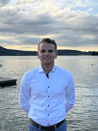 Trainer, stellv. Vorstand, TL-E: Benedikt Mengele